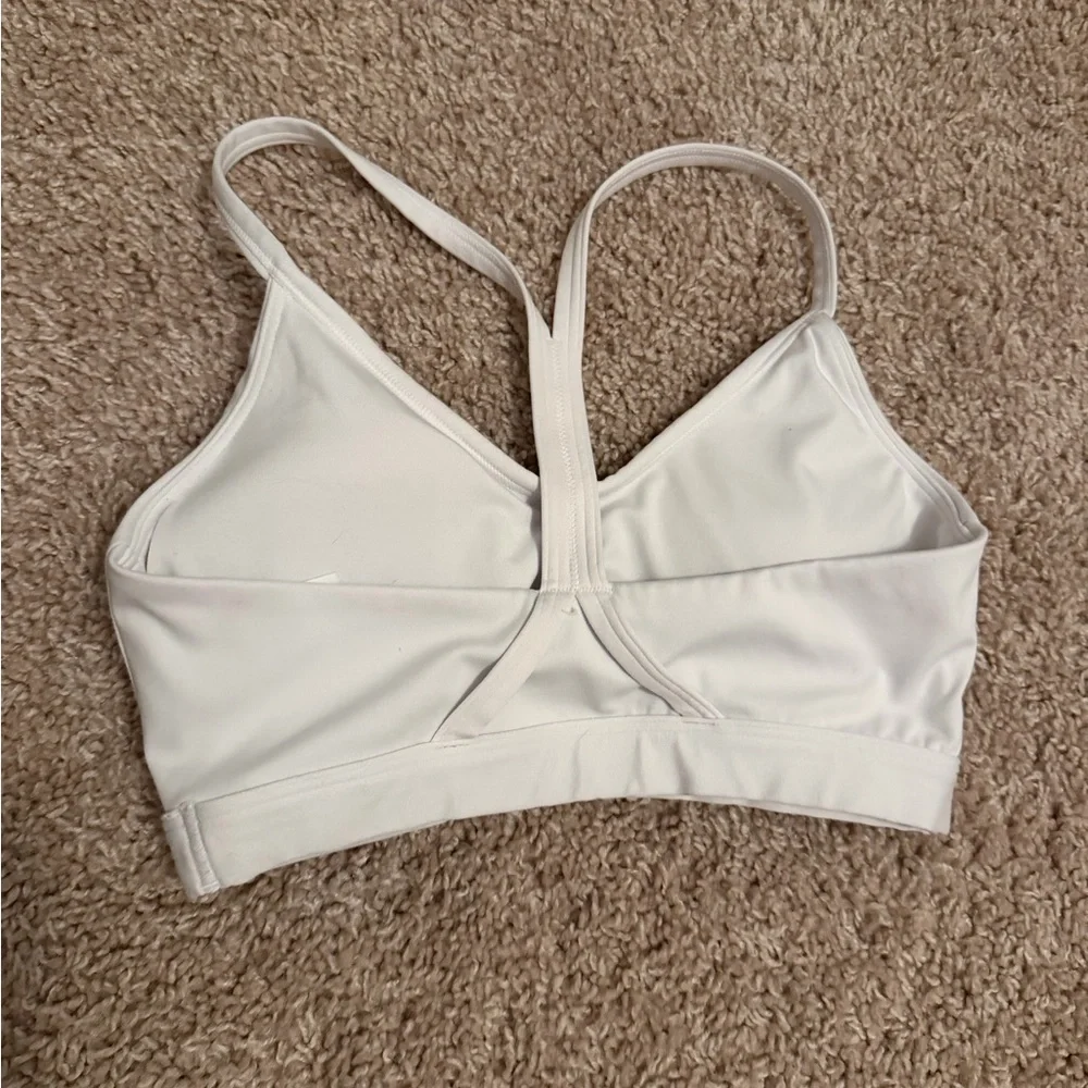 Gymshark Strappy Sports Bra - XS - White - Picture 2 of 3